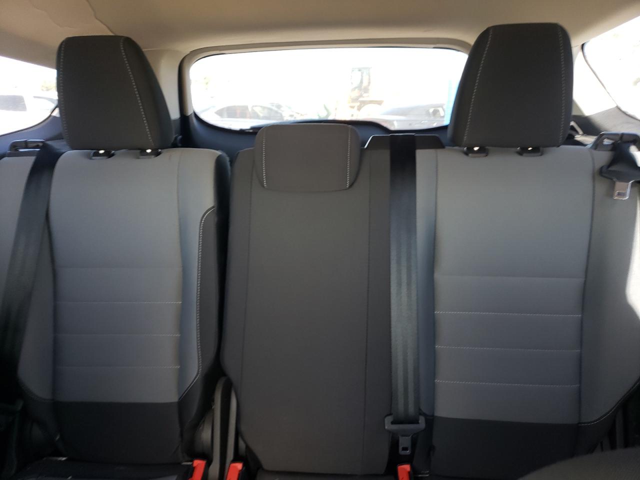 1FMCU0F7XHUB81324 FORD ESCAPE 2017