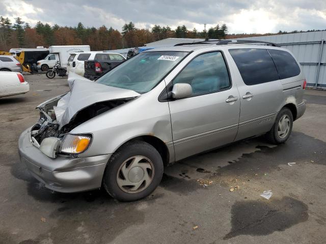 2002 Toyota Sienna LE