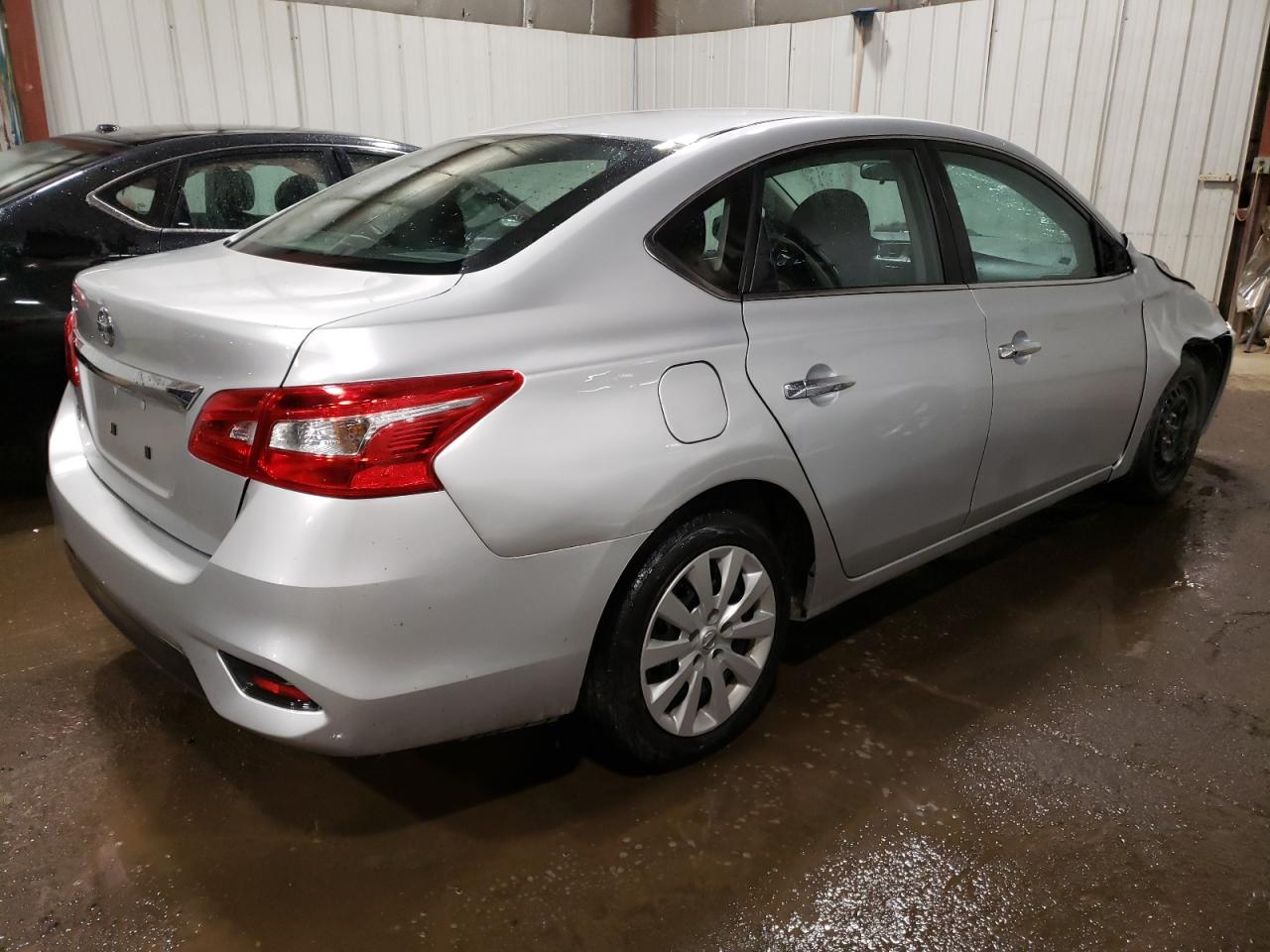 3N1AB7AP1JY277933 NISSAN SENTRA 2018