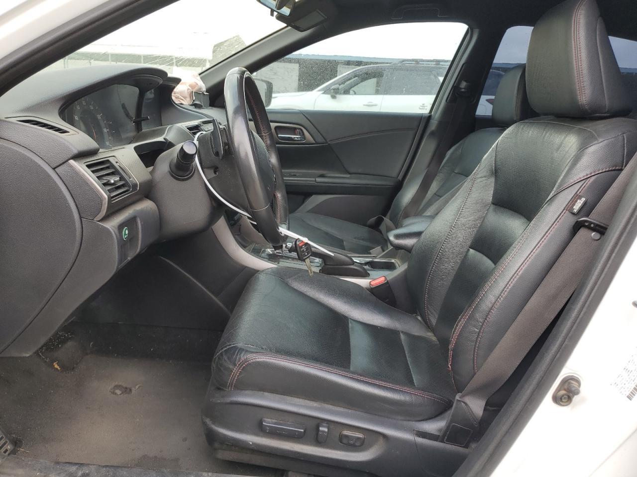 1HGCR2F17HA274365 HONDA ACCORD 2017