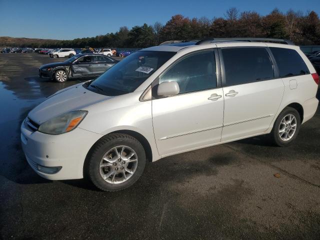 2005 Toyota Sienna XLE