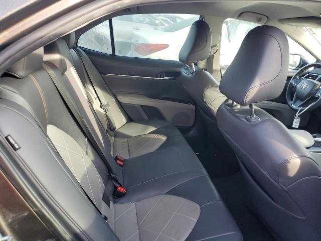2018 TOYOTA CAMRY L - 4T1B11HK0JU031532