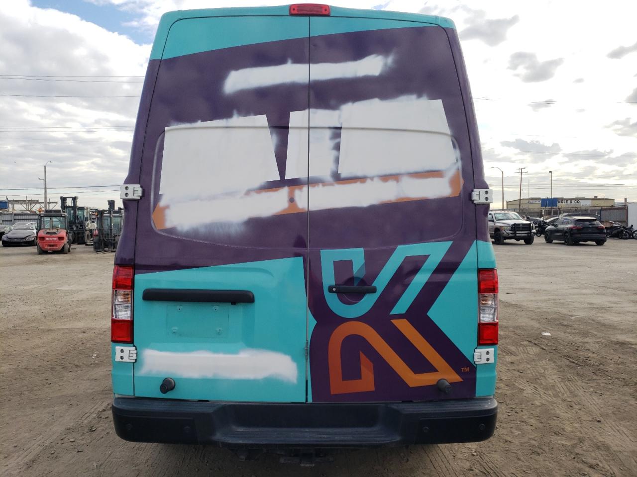 1N6AF0LY3LN809372 NISSAN NV 2020