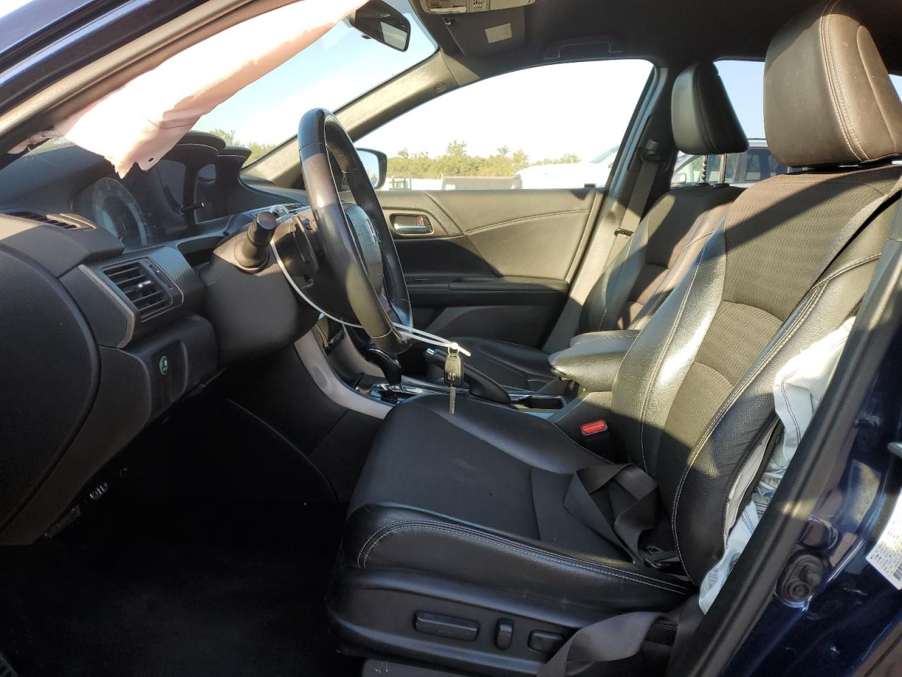 1HGCR2F54HA038288 HONDA ACCORD 2017