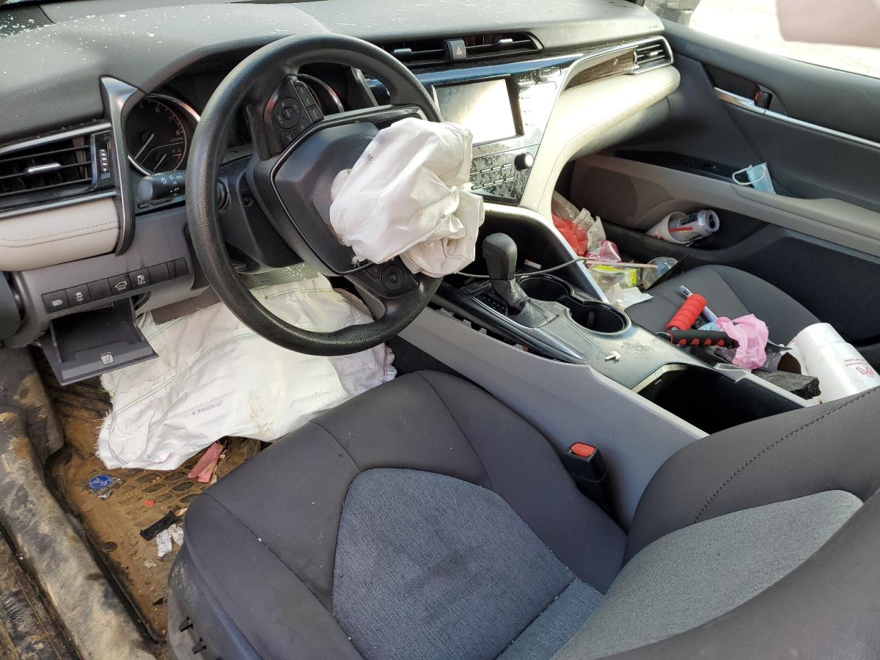 4T1B11HK2KU250039 TOYOTA CAMRY 2019