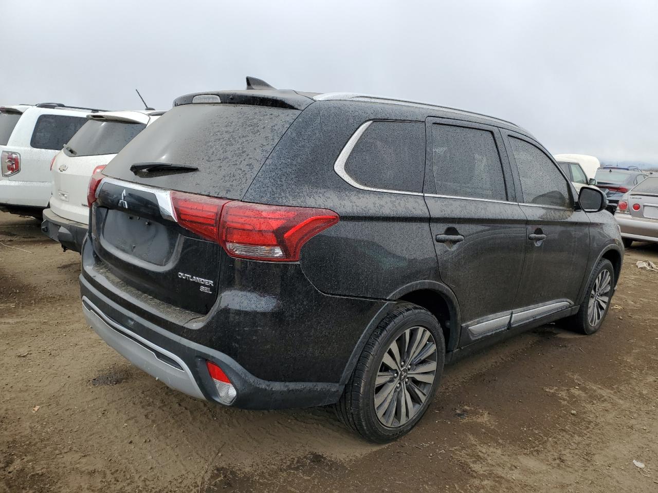 2019 Mitsubishi Outlander Se vin: JA4AZ3A3XKZ041555