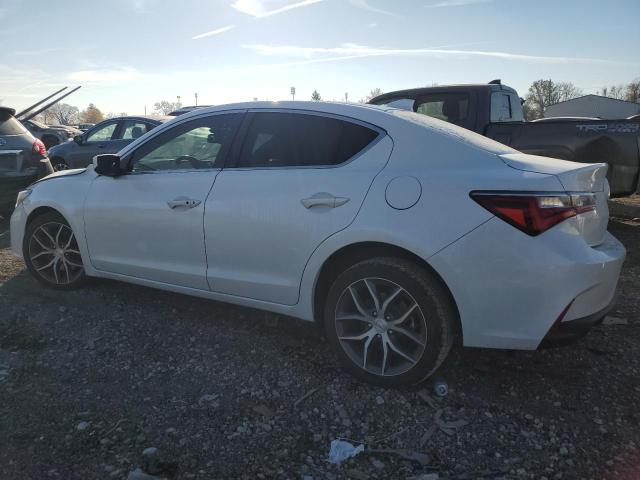 19UDE2F70LA001135 Acura ILX PREMIU 2