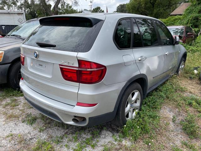 VIN: 5UXZV4C50BL408909 Auction: COPART Lot: 77256163 Location: FL - TAMPA SOUTH 5UXZV4C50BL408909 BMW X5 2011 SILVER Photo 4