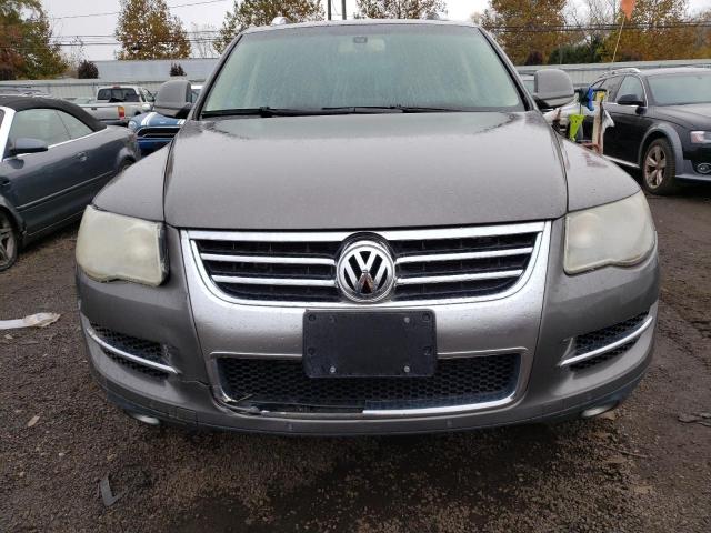 2008 Volkswagen Touareg 2 V8 VIN: WVGCB77L68D002609 Lot: 73586013