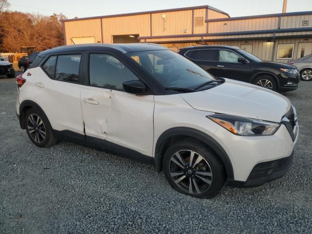 3N1CP5CU4JL510749 | 2018 NISSAN KICKS S