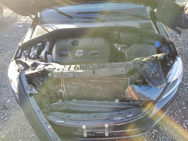 YV126MFD1F1310020 Volvo S60 Platinum