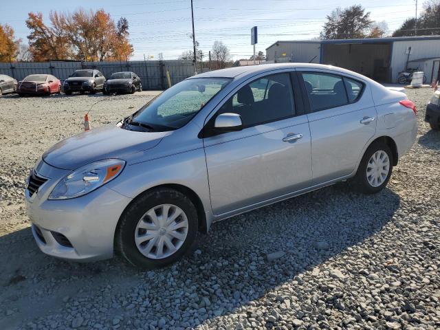 2013 Nissan Versa S