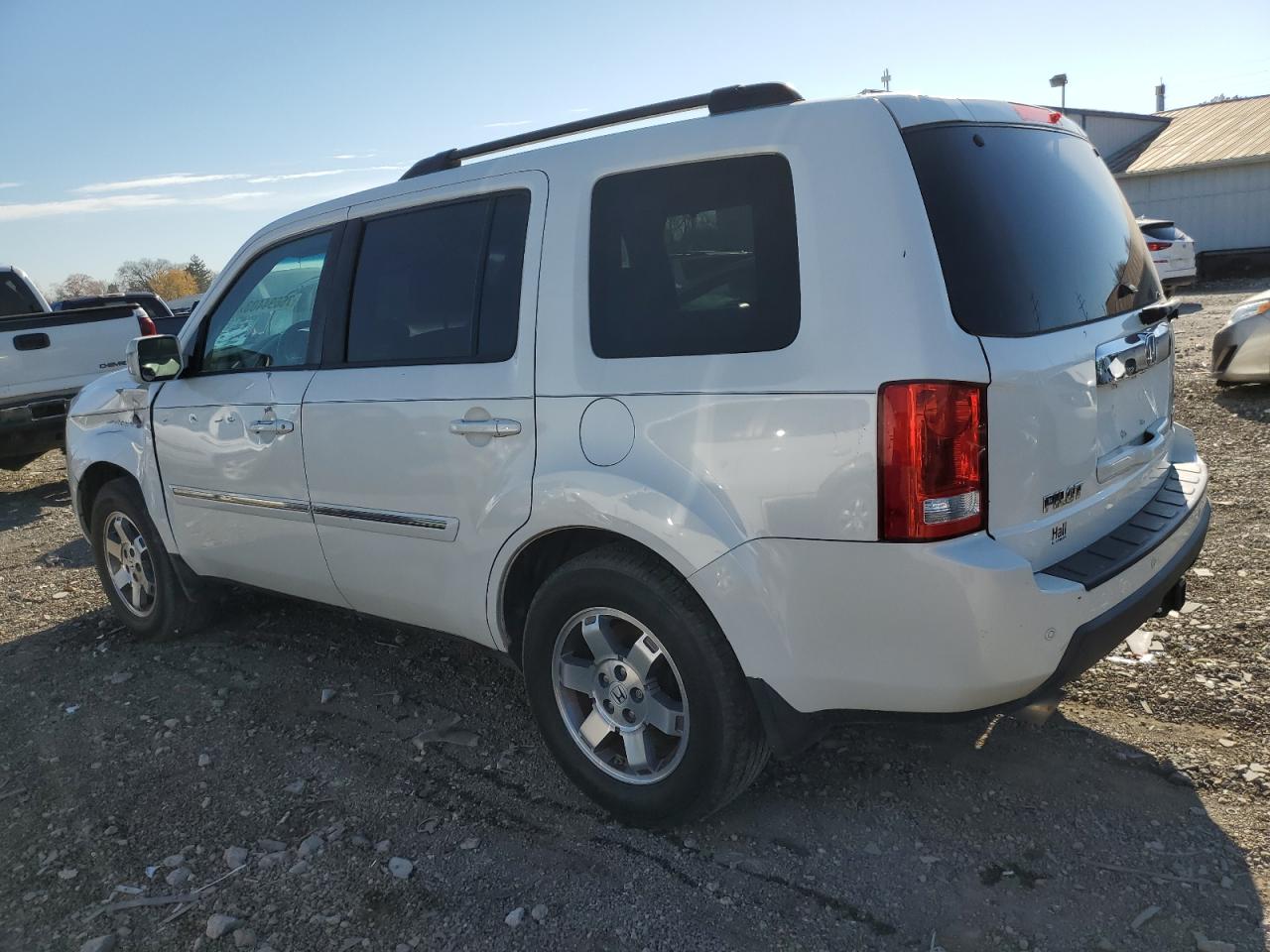 5FNYF4H94BB099776 2011 Honda Pilot Touring 5FNYF4H94BB099776 2011 Honda Pilot Touring