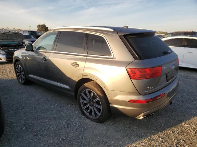 WA1LAAF71HD024424 2017 AUDI Q7, photo no. 2