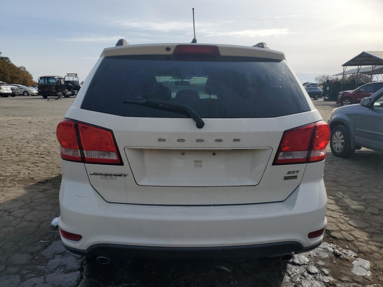 3C4PDCBG9FT628147 2015 Dodge Journey Sxt