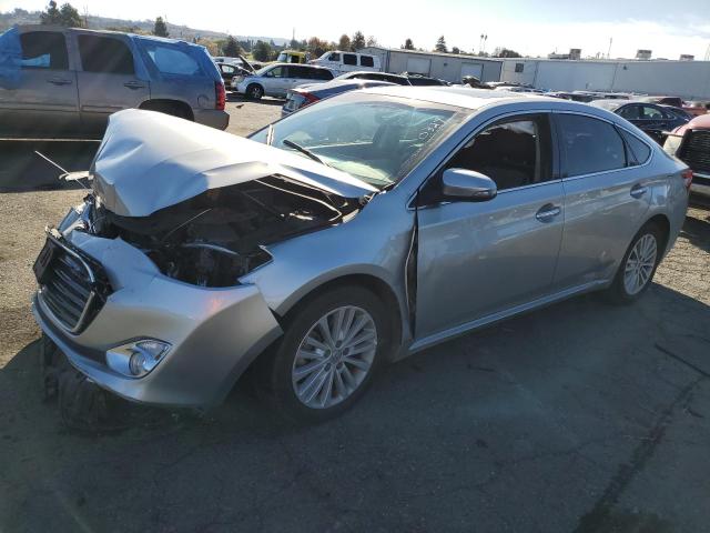 2015 Toyota Avalon Hybrid 