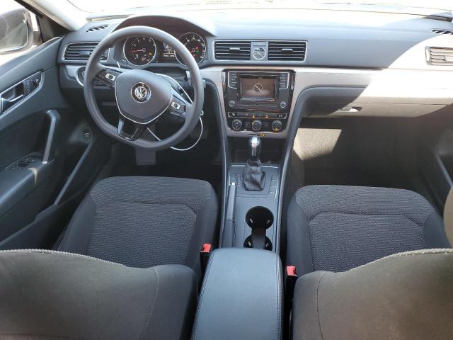  VOLKSWAGEN PASSAT 2017 Білий