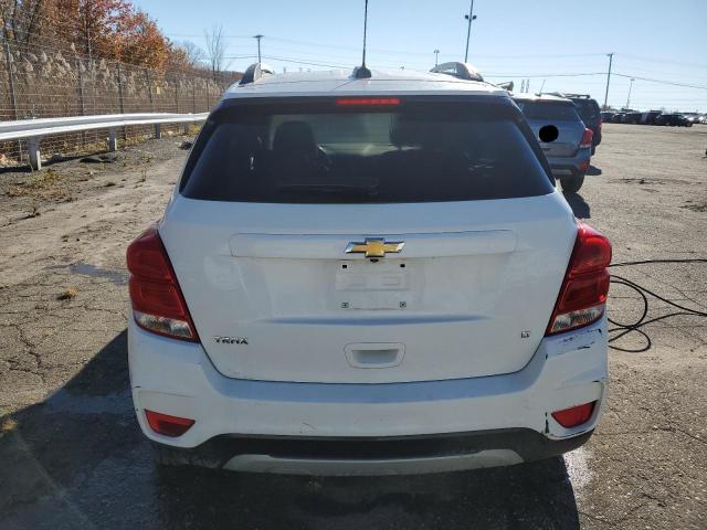 KL7CJLSB5JB587213 | 2018 Chevrolet trax 1lt