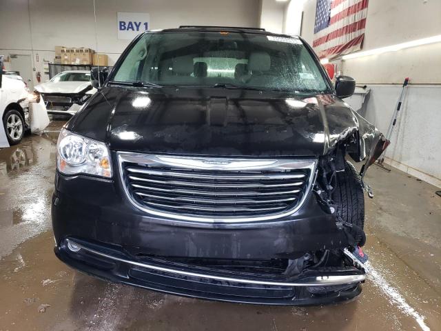 2C4RC1BG5GR188819 | 2016 CHRYSLER TOWN and COU