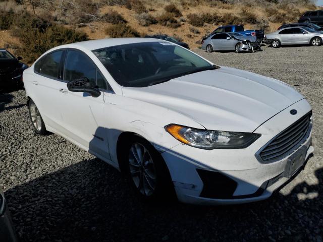 3FA6P0LU4KR207939 | 2019 FORD FUSION SE