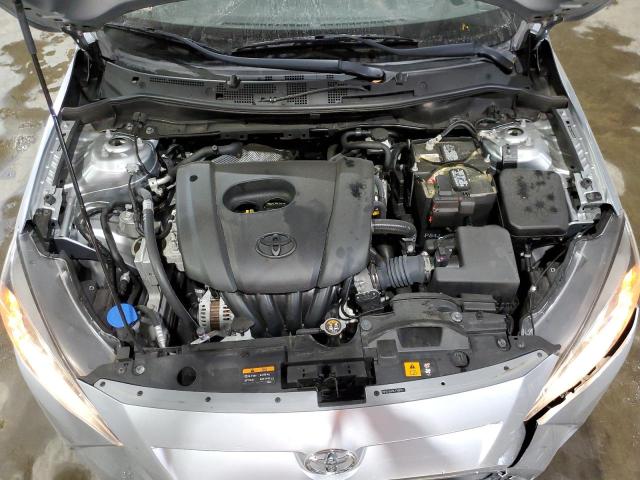  TOYOTA YARIS 2020 Сріблястий