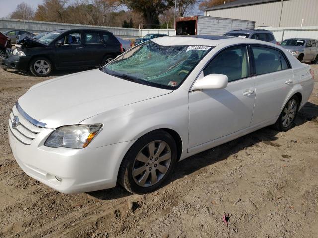 2005 Toyota Avalon XL