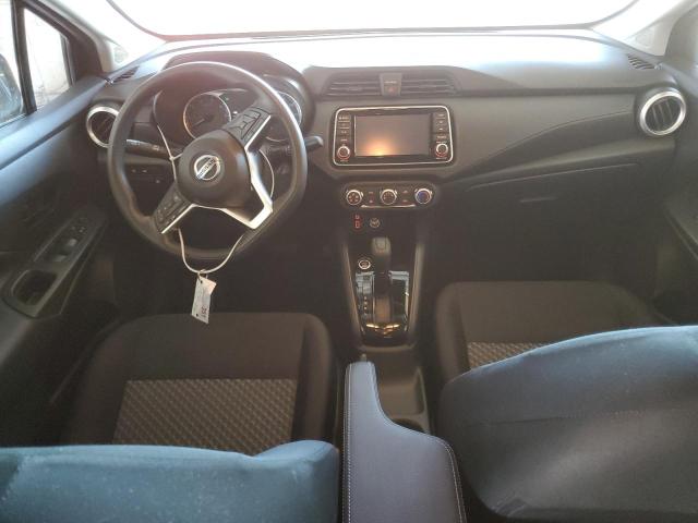  NISSAN VERSA 2021 Чорний