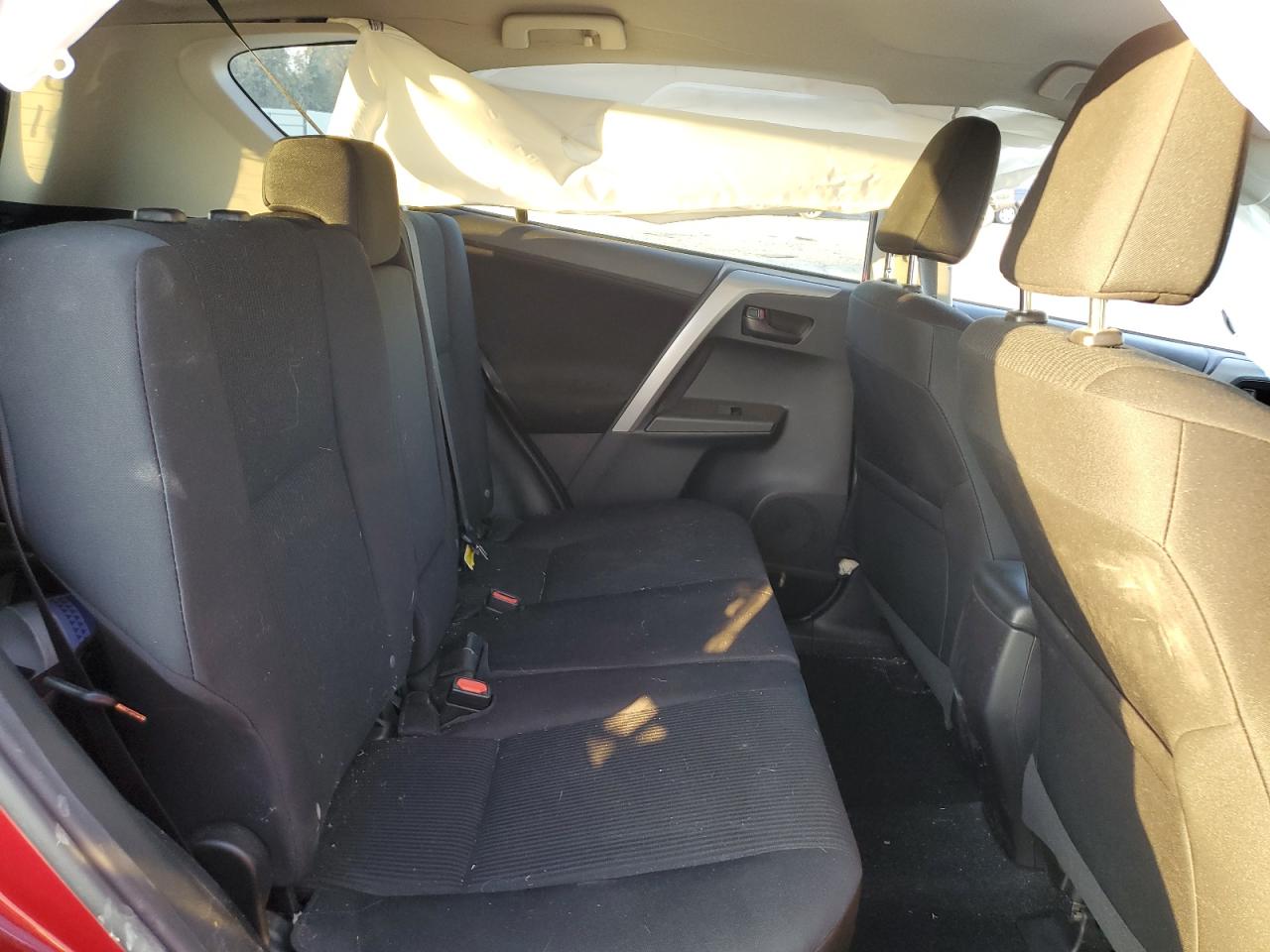 2T3ZFREV6JW429591 TOYOTA RAV4 2018