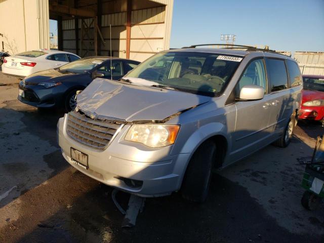 2010 Chrysler Town & Country Touring