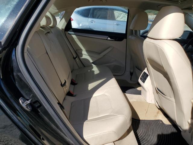  VOLKSWAGEN PASSAT 2014 Чорний