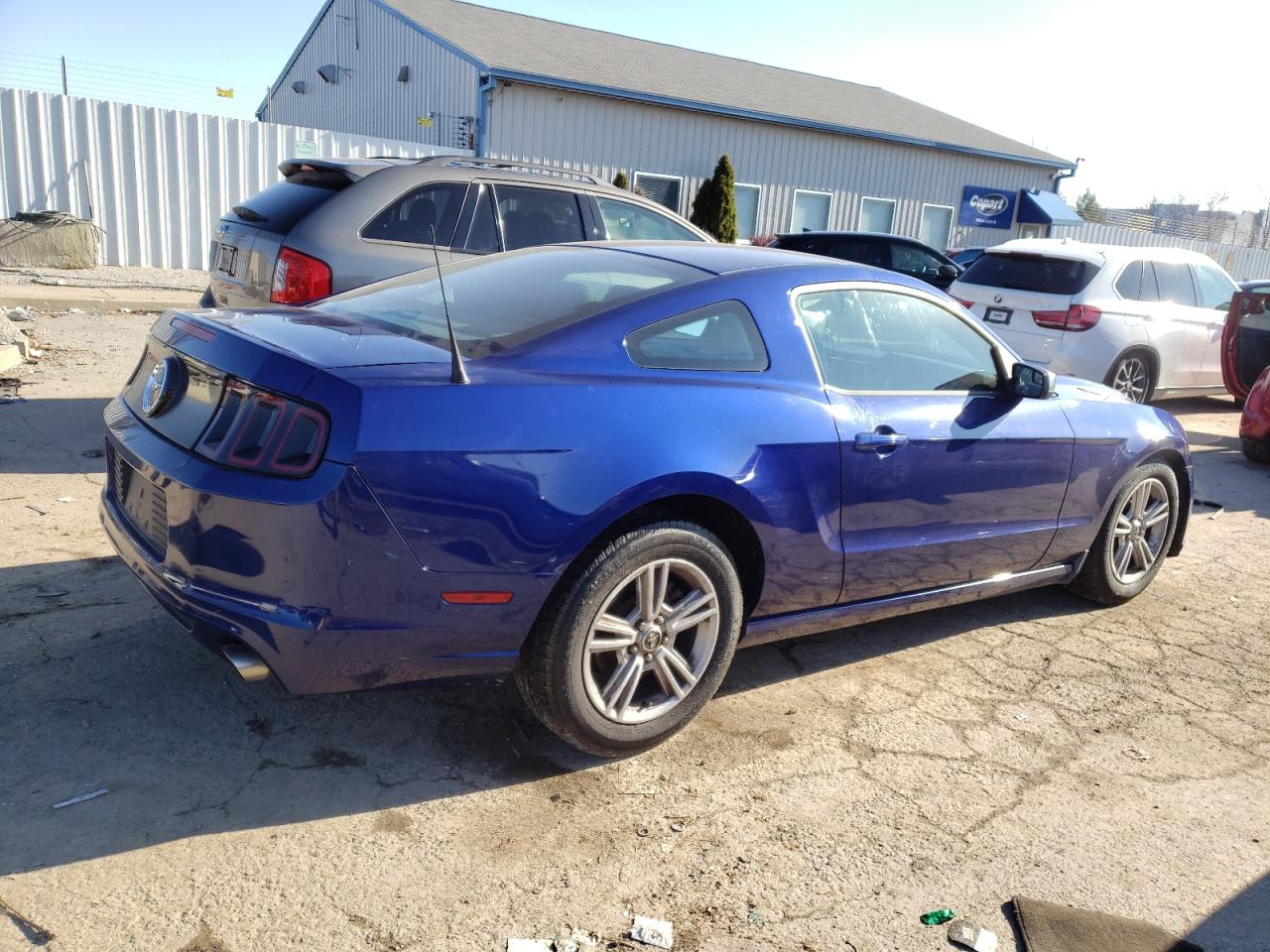 2014 Ford Mustang vin: 1ZVBP8AM5E5290098