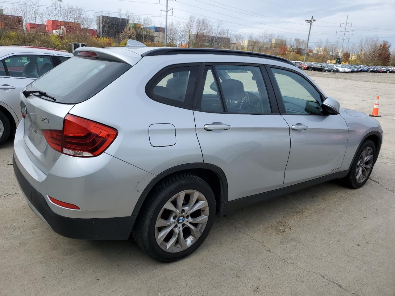 2014 BMW X1 xDrive28I vin: WBAVL1C56EVR93831