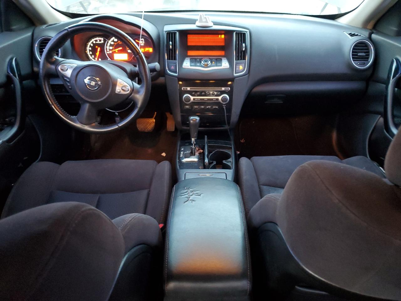 1n4aa5ap1bc833453 1N4AA5AP1BC833453 2011 Nissan Maxima S