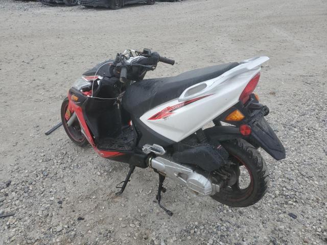 2017 VESPA SCOOTER LXATCK016HX000111