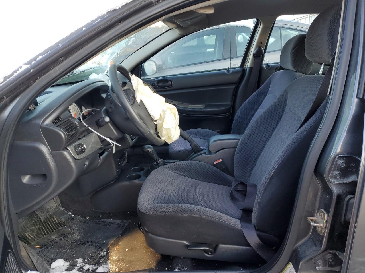 1B3EL46XX5N564470 2005 Dodge Stratus Sxt