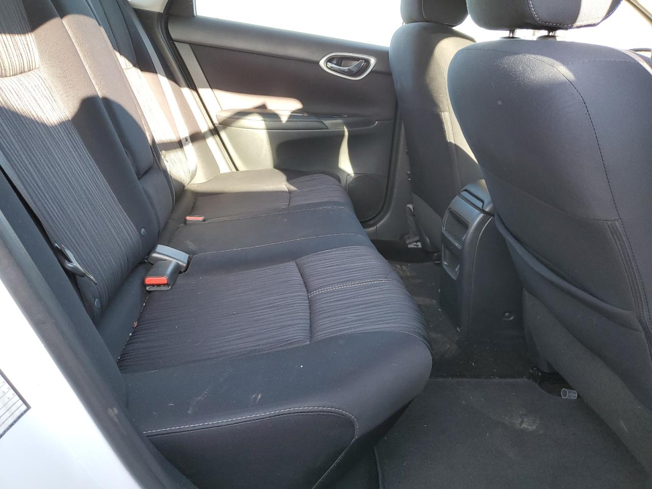 3N1AB7AP9GL642087 NISSAN SENTRA 2016