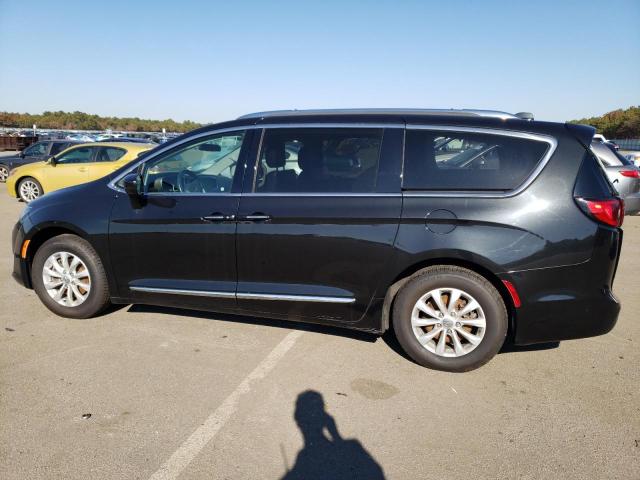 2C4RC1BG0JR353862 2018 CHRYSLER PACIFICA, photo no. 2