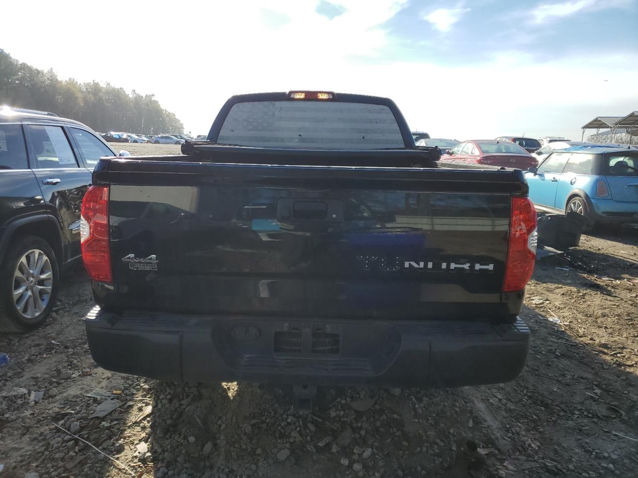 5TFUM5F19JX078756 TOYOTA TUNDRA 2018