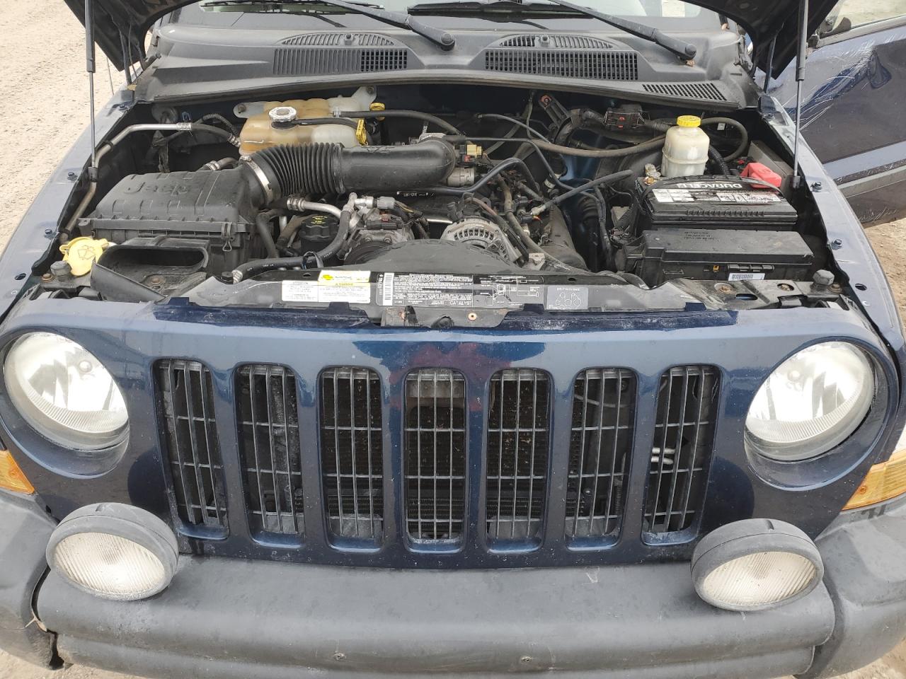 1j4gl38k15w681538 1J4GL38K15W681538 2005 Jeep Liberty Renegade