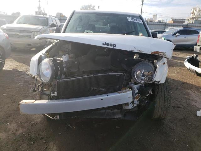 1C4NJPBA7FD387374 Jeep Patriot Sport