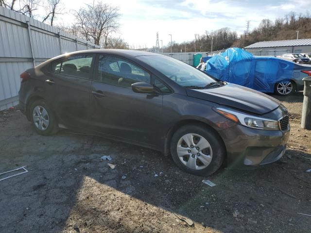 3KPFK4A78HE123670 | 2017 KIA forte lx