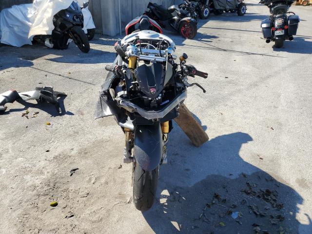 2021 DUCATI PANIGALE V ZDMDAGNW4MB001591
