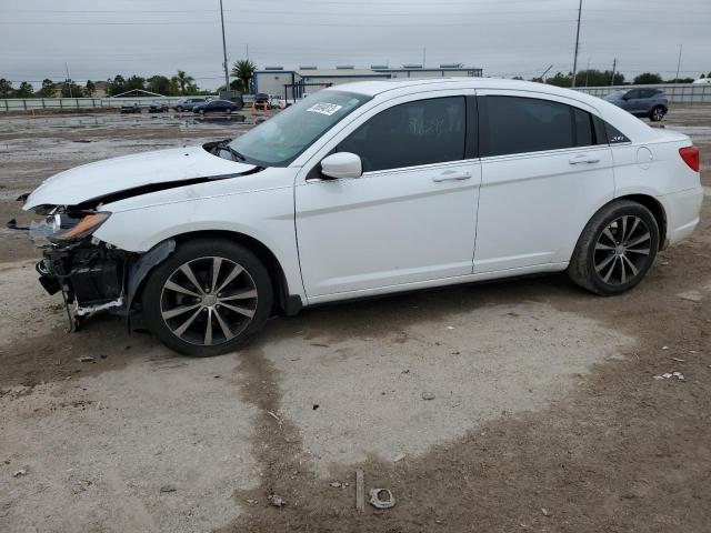 2014 Chrysler 200 Touring