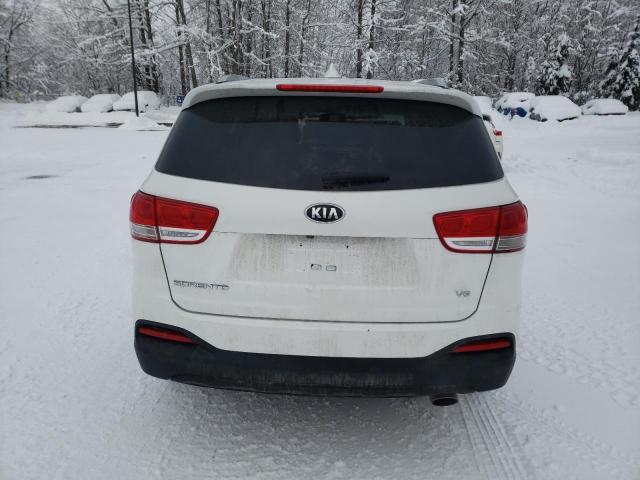2016 KIA SORENTO LX - 5XYPGDA51GG047781