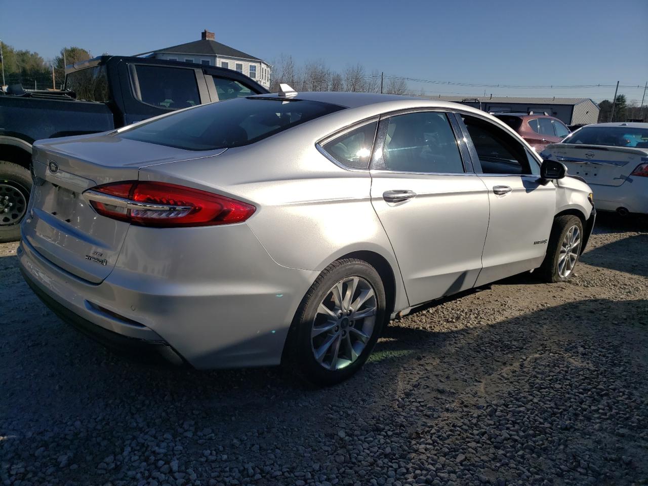 3FA6P0LU5KR180489 FORD FUSION 2019