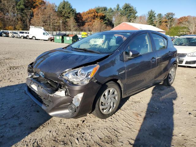 2015 Toyota Prius c 