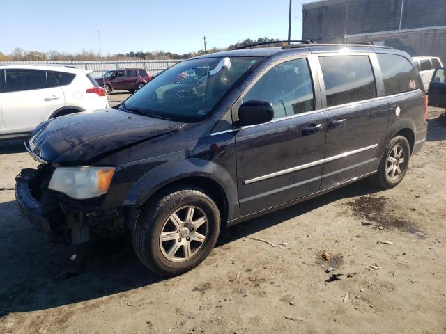 2010 Chrysler Town & Country Touring Plus