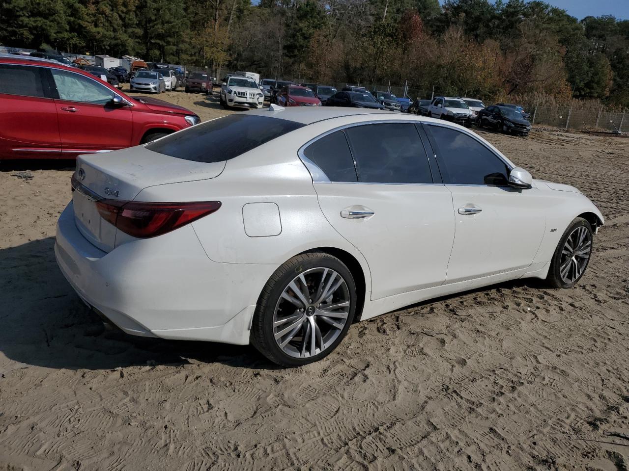 JN1EV7AR2LM255696 Infiniti Q50 PURE 3