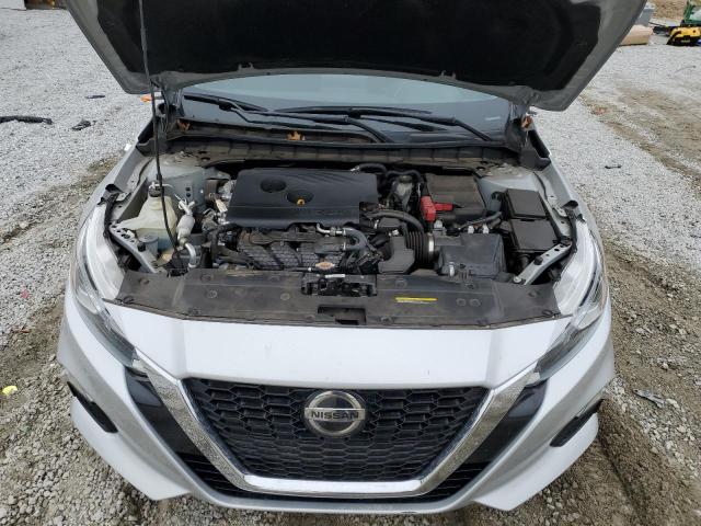 2020 Nissan Altima - Image 11