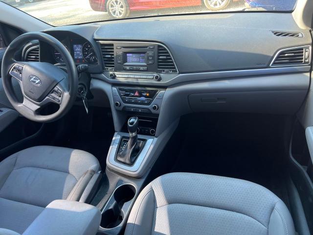 5NPD74LF8HH212678 Hyundai ELANTRA SE